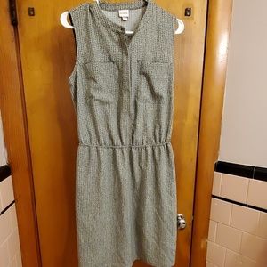 Cute sleeveless dress